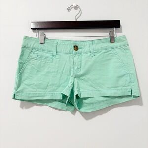 SO Juniors/Womens Green Chino‎ Shorts Short Inseam Y2K Beachy Size 7 28 Waist